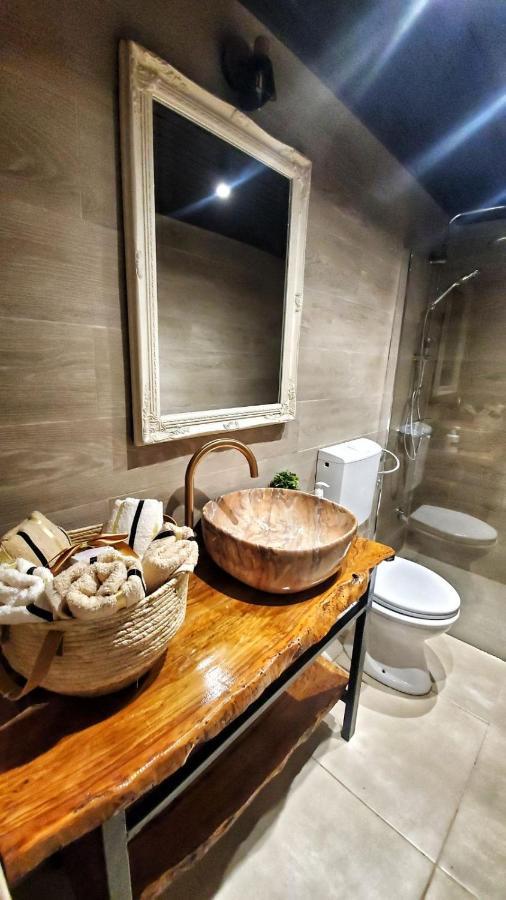 Coratina Cottage 울친 외부 사진