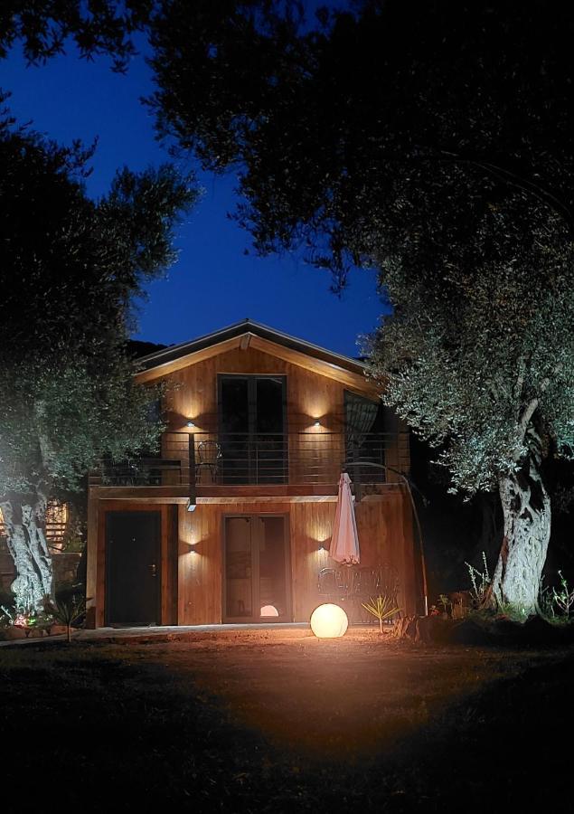 Coratina Cottage 울친 외부 사진